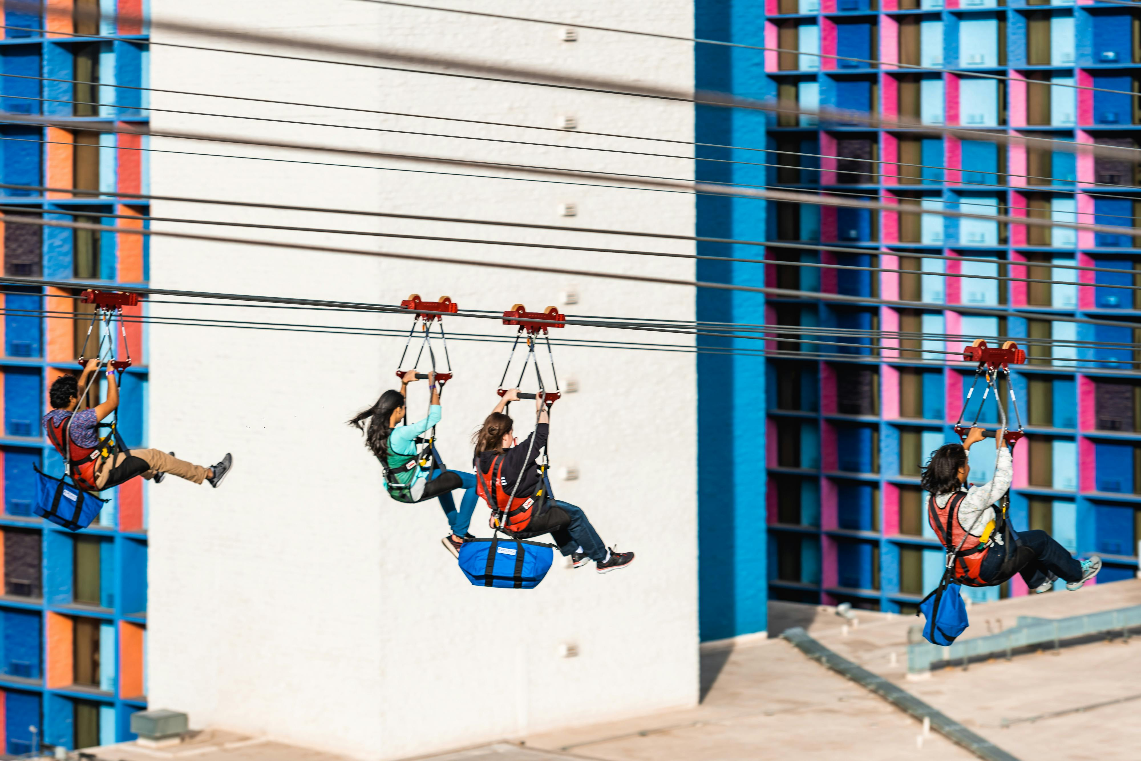 ラスベガス の Fly LINQ Zipline Las Vegas: Entry Ticket | Pelago